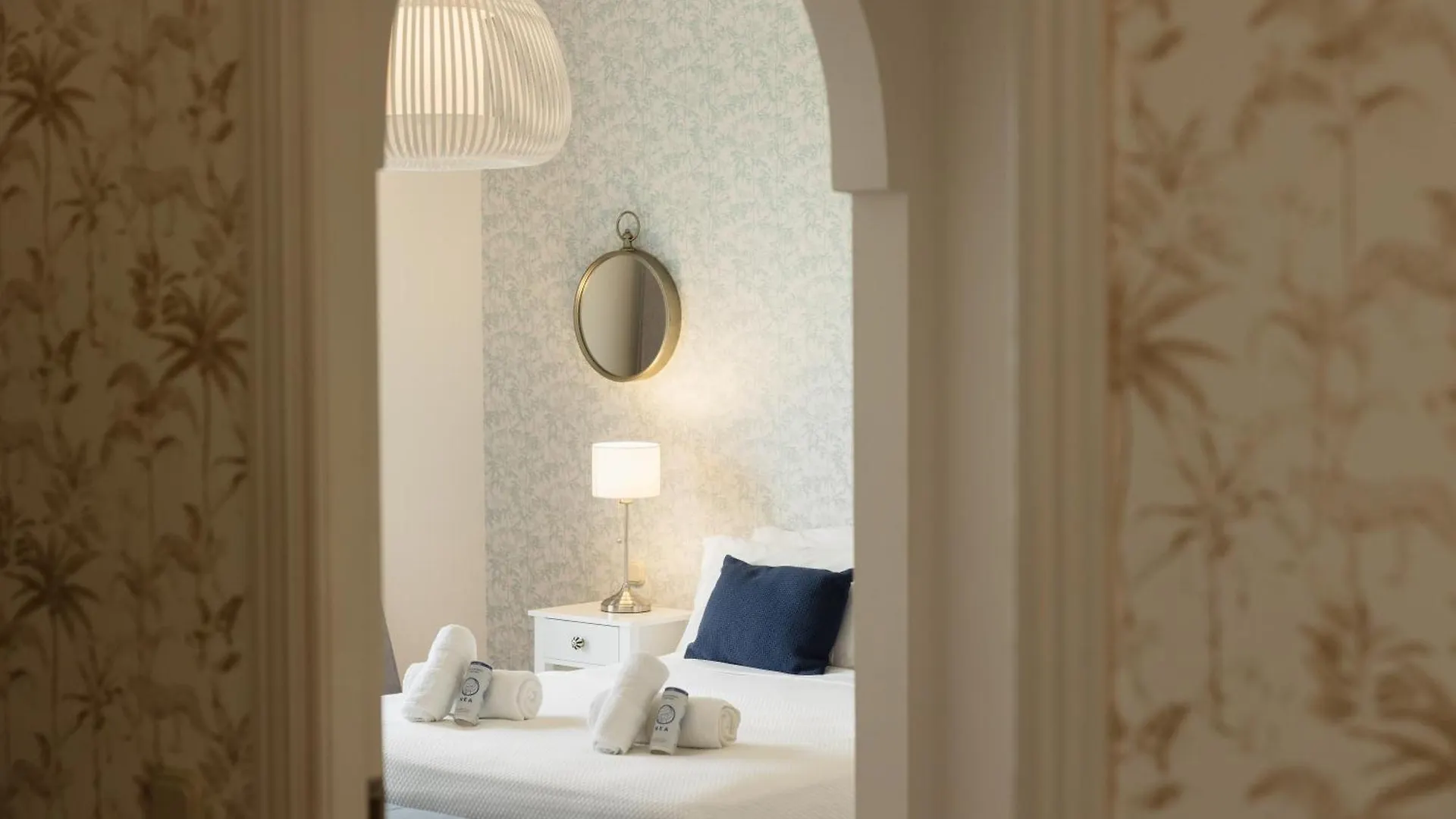 Apartment, With Private Terrace And In Beachfront Urbanization With Heated Pool, In Casares Costa 0*,
